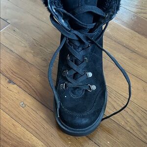 BCG Black Winter Boots with Fur Lining